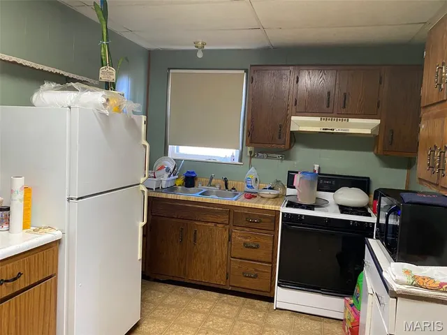 $12,500 | 655 North Talmadge Street, Witt, IL 62094