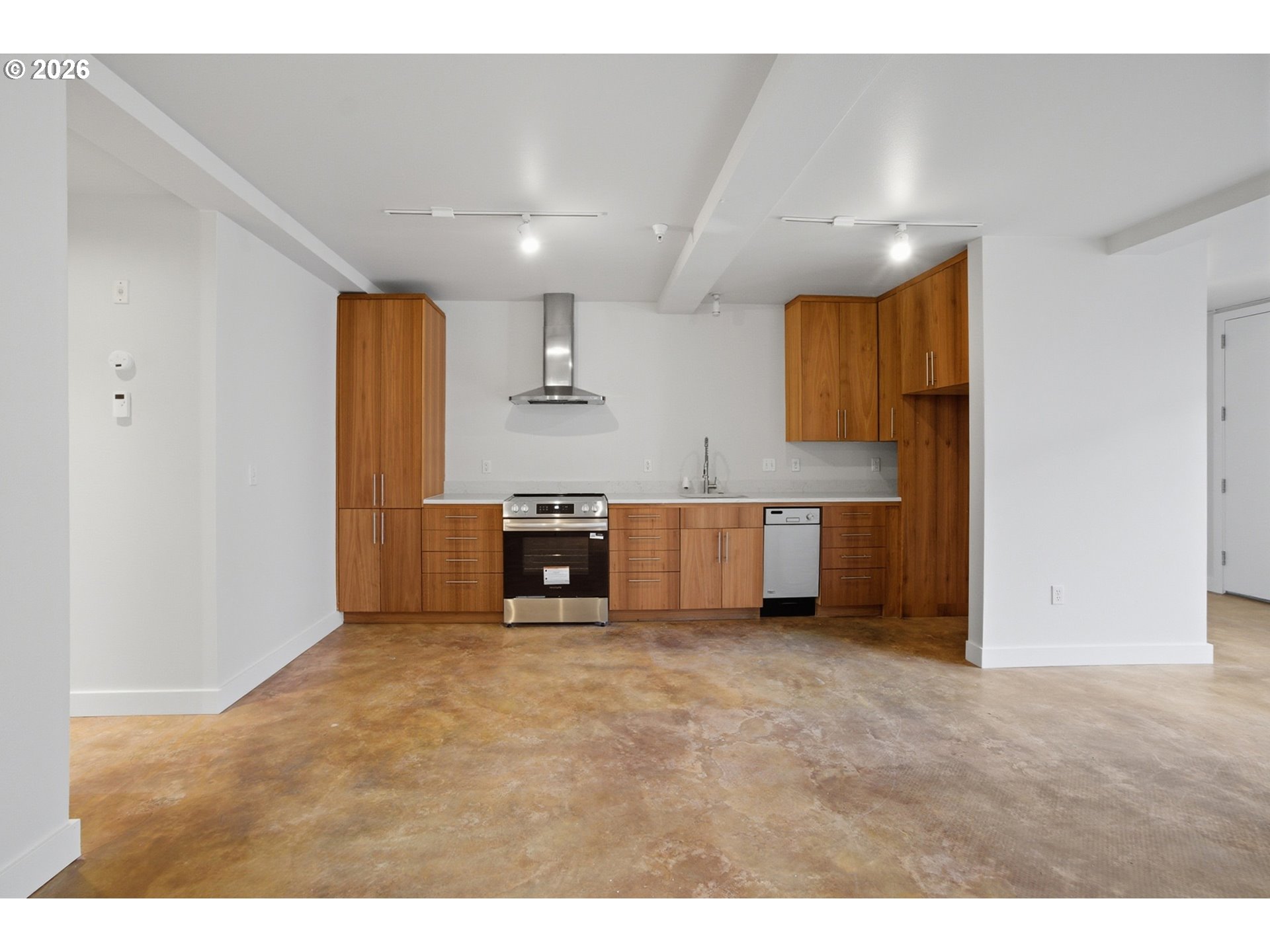 325 Northeast Graham Street, Unit 6 Portland, OR 97212 - Photo 13 of 30