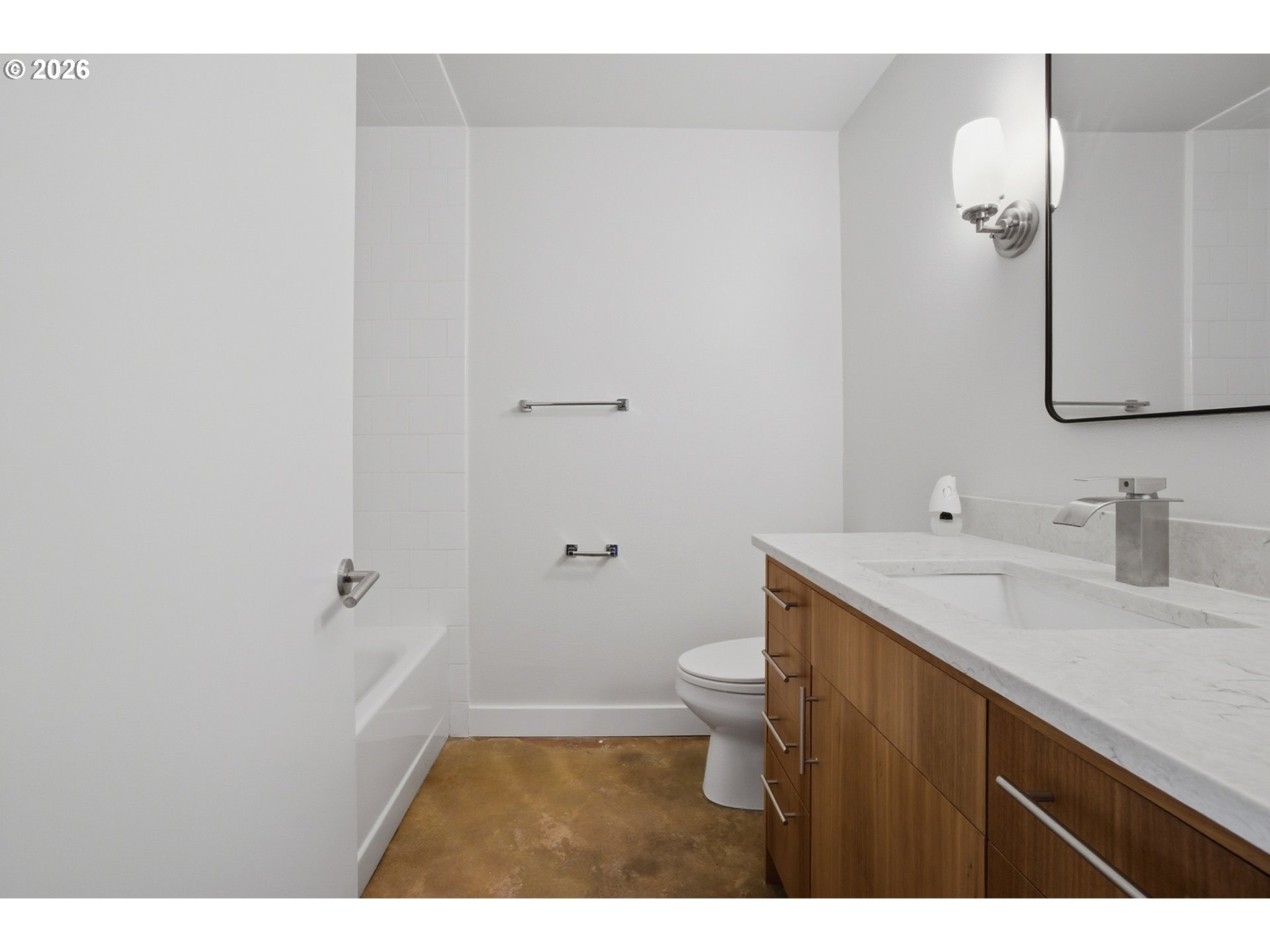 325 Northeast Graham Street, Unit 6 Portland, OR 97212 - Photo 22 of 30