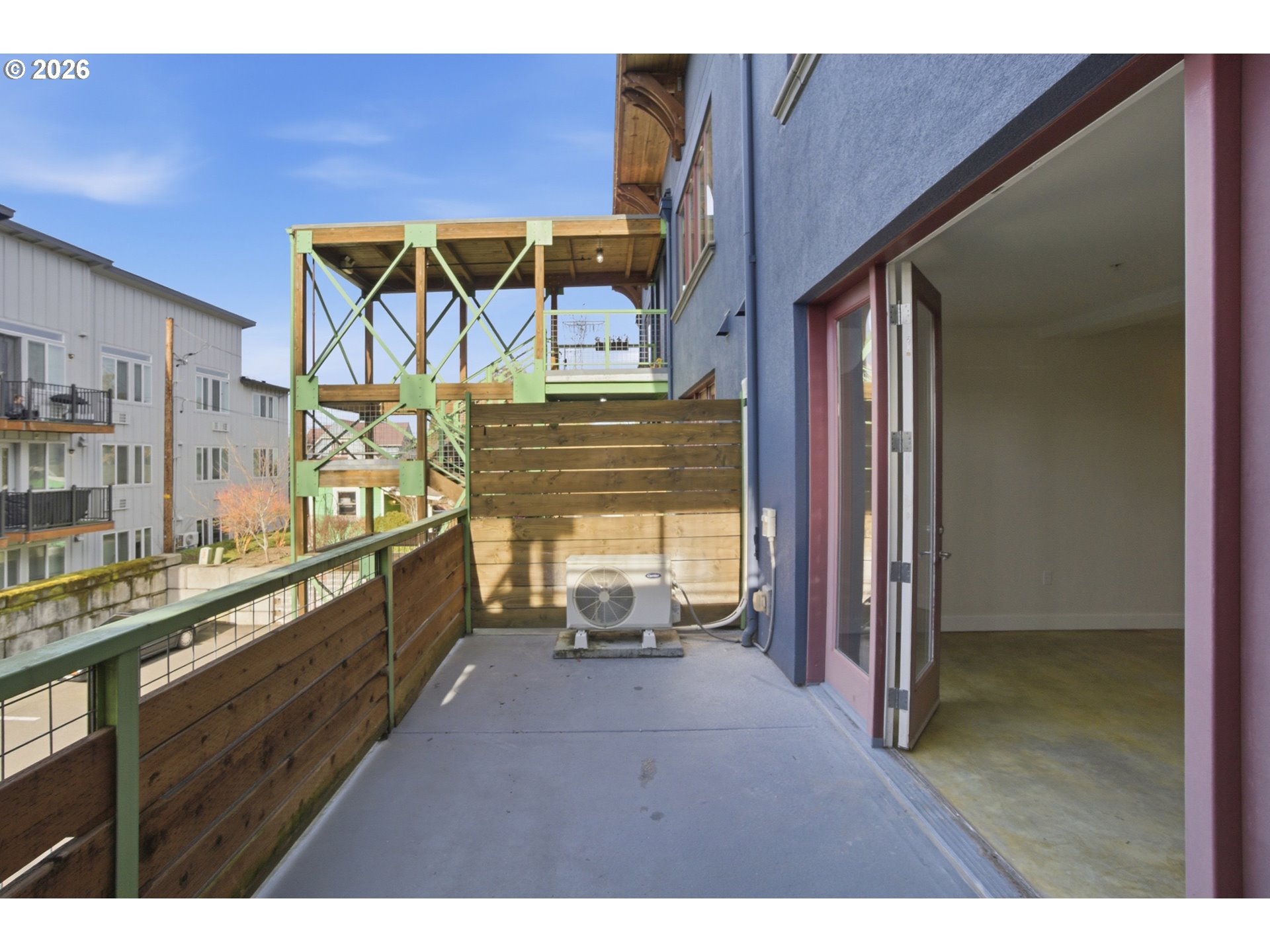 325 Northeast Graham Street, Unit 6 Portland, OR 97212 - Photo 10 of 30