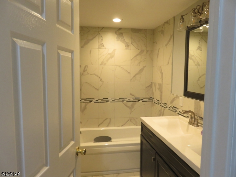 265 Front Street Perth Amboy, NJ 08861 - Photo 11 of 19