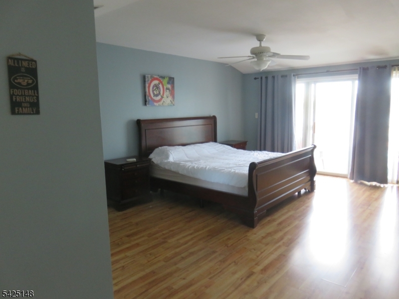 265 Front Street Perth Amboy, NJ 08861 - Photo 14 of 19