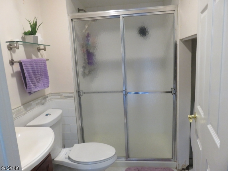 265 Front Street Perth Amboy, NJ 08861 - Photo 6 of 19