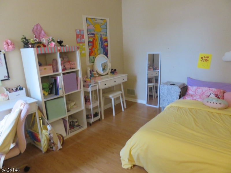 265 Front Street Perth Amboy, NJ 08861 - Photo 8 of 19