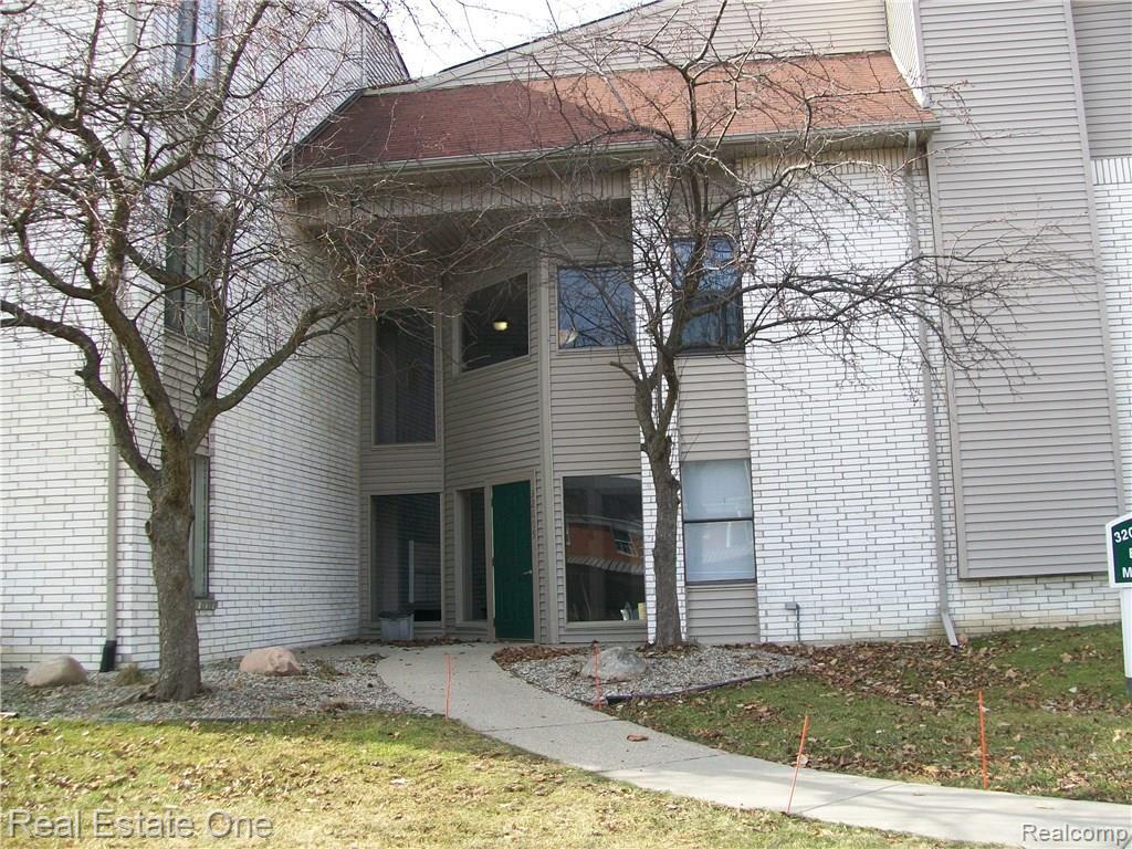 32005 West 12 Mile Road, Unit 73 Farmington Hills, MI 48334 - Photo 1 of 14