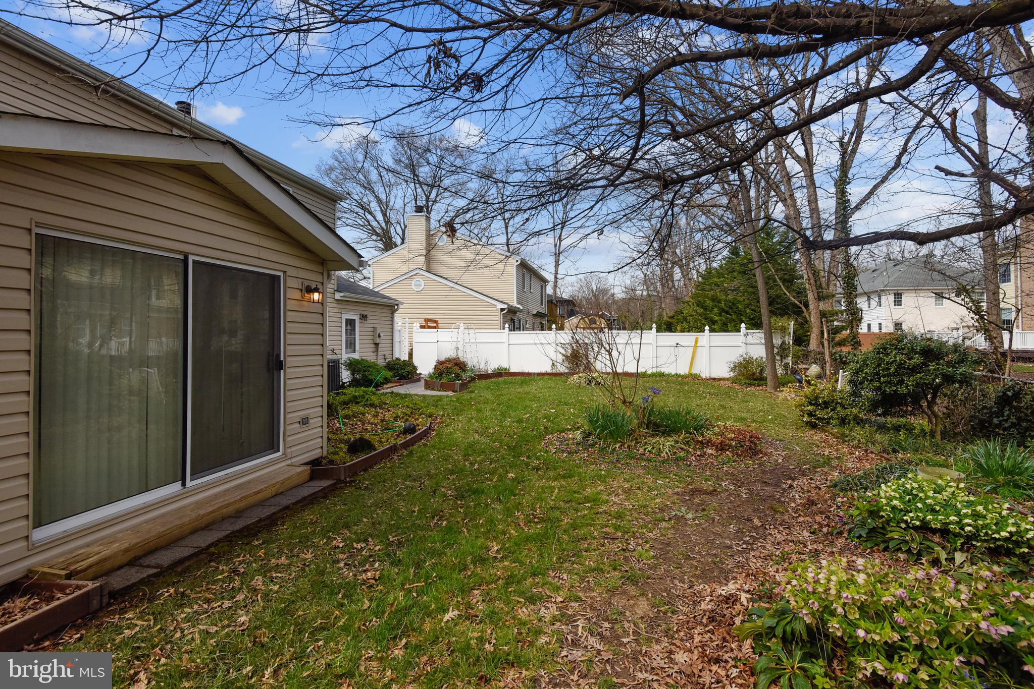 6807 Ben Franklin Road Springfield, VA 22150 - Photo 44 of 52 rear view