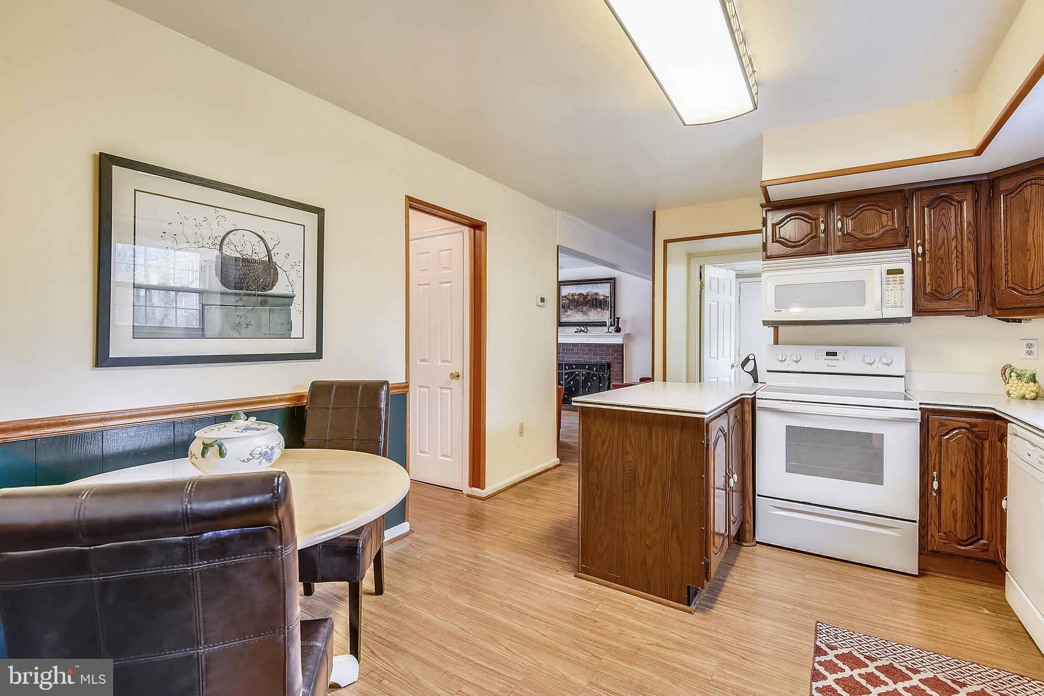 6807 Ben Franklin Road Springfield, VA 22150 - Photo 10 of 52 Stove and microwave just a few years old