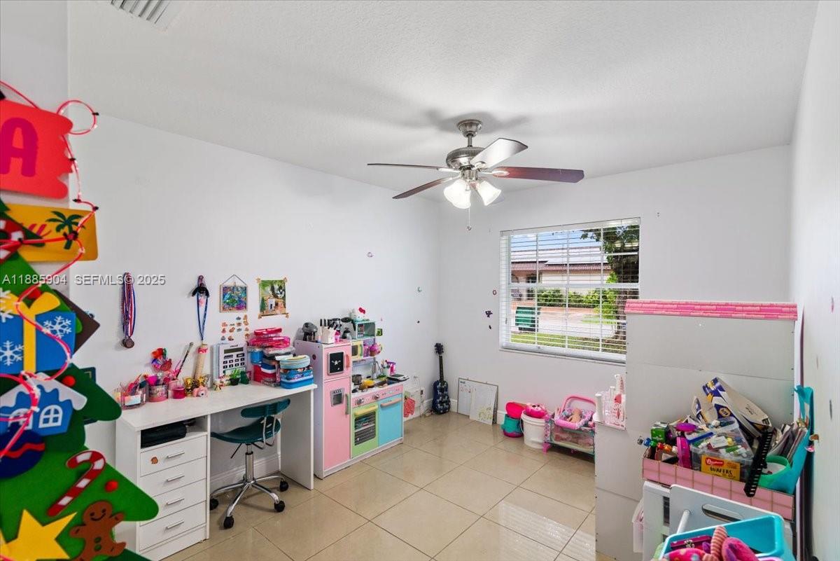 14500 Southwest 173rd Street Miami, FL 33177 - Photo 23 of 47