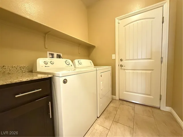 $2,265 | 6166 Allen Cove Court, Las Vegas, NV 89148