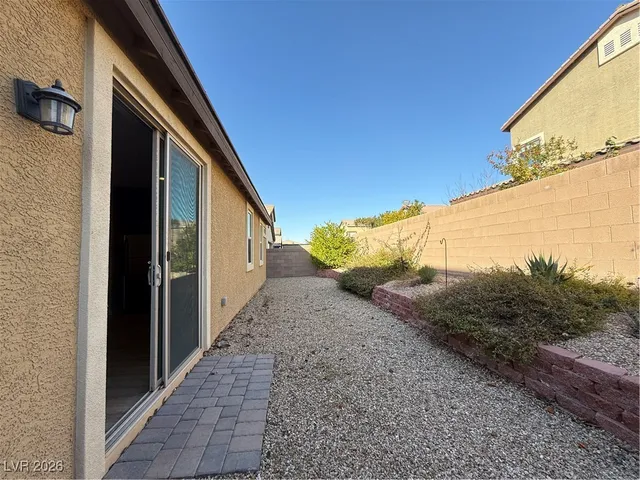 $2,265 | 6166 Allen Cove Court, Las Vegas, NV 89148