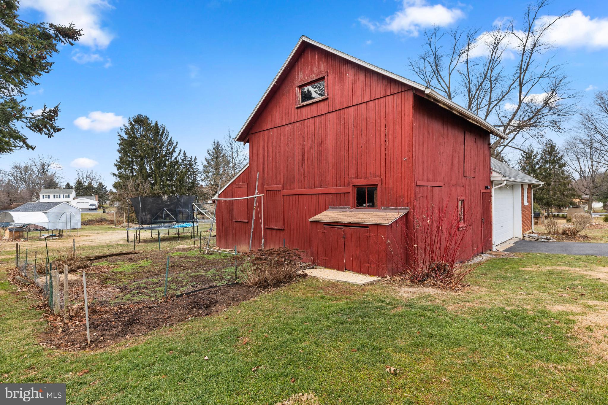 954 Anderson Ferry Road Mount Joy, PA 17552 - Photo 5 of 40 a front view of a house with garden