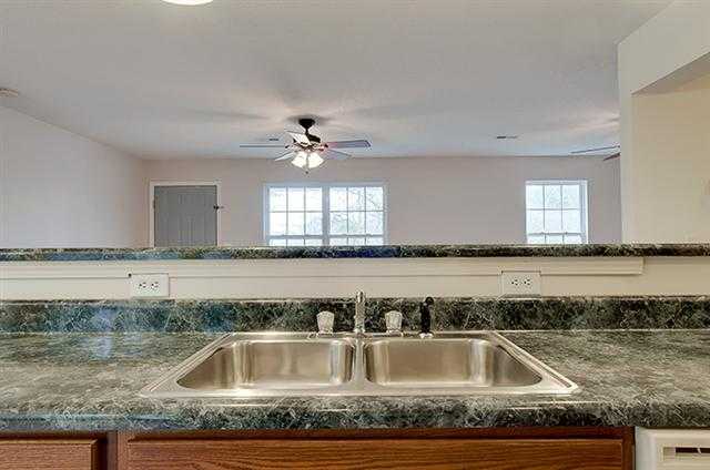 112 Hillside Church Road Fountain Inn, SC 29644 - Photo 4 of 17