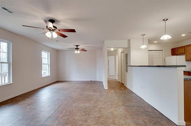 112 Hillside Church Road Fountain Inn, SC 29644 - Photo 10 of 17
