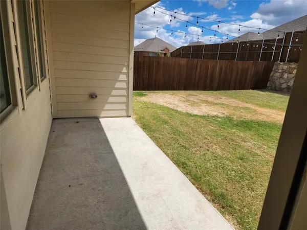 $2,500 | 3005 Sovereignty Drive, Denton, TX 76207