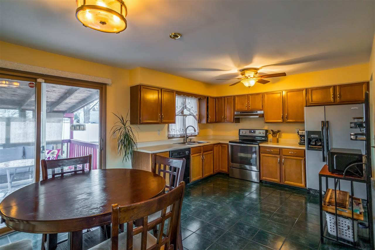 47 Sage Road Waterford, NY 12188 - Photo 5 of 27 Photo 5