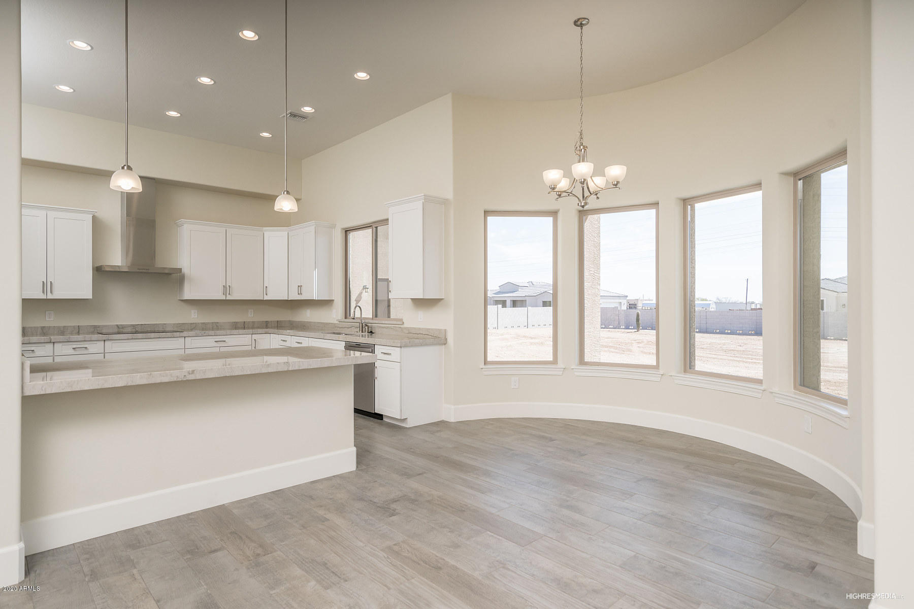 9833 East Brown Road Mesa, AZ 85207 - Photo 23 of 35 HRM5783_web