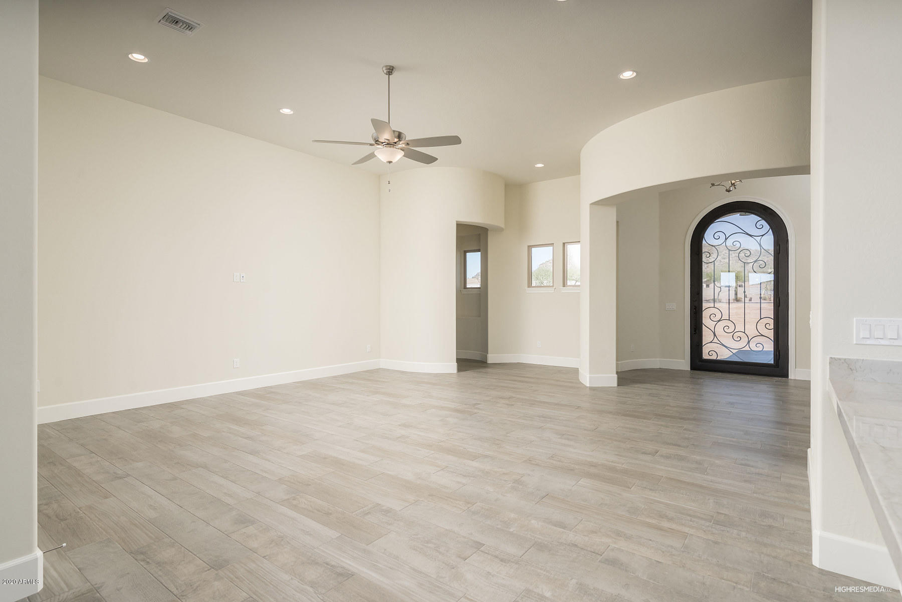 9833 East Brown Road Mesa, AZ 85207 - Photo 24 of 35 HRM5784_web