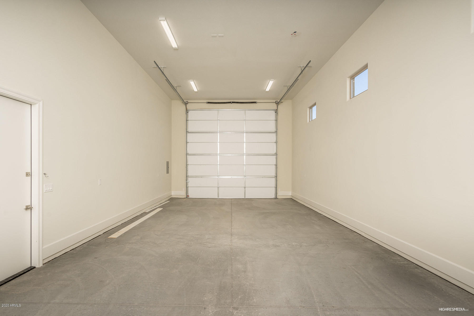 9833 East Brown Road Mesa, AZ 85207 - Photo 30 of 35 HRM5795_web