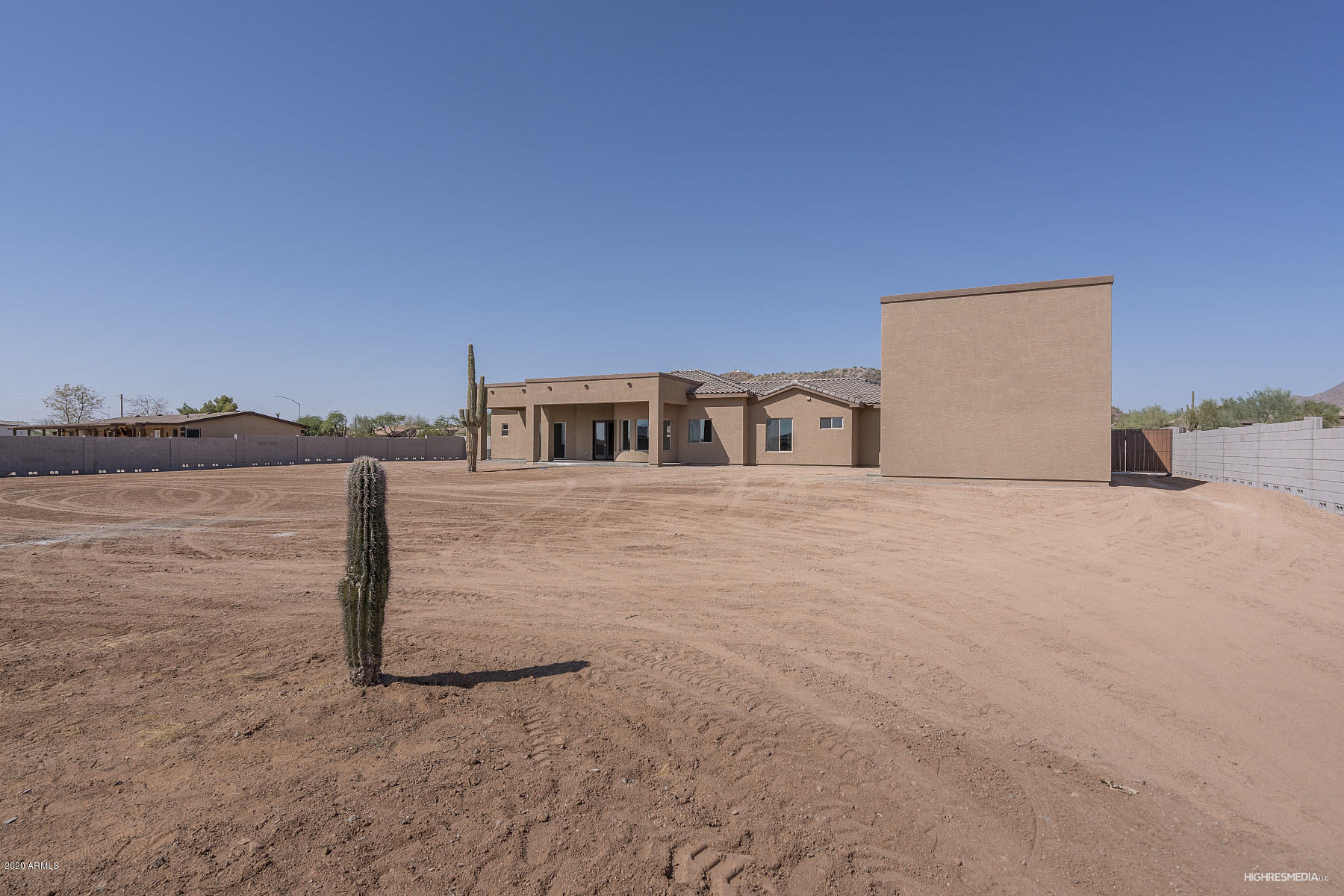 9833 East Brown Road Mesa, AZ 85207 - Photo 34 of 35 HRM5799_web