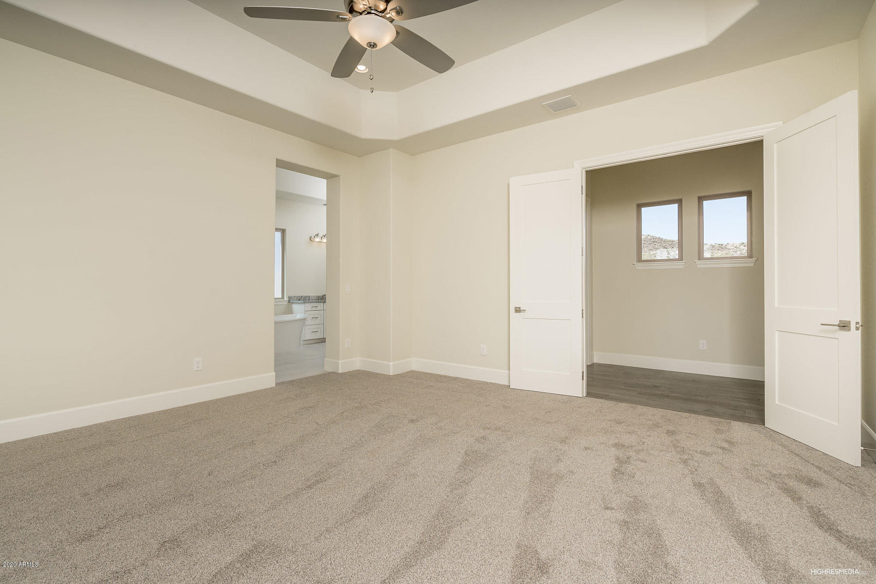 9833 East Brown Road Mesa, AZ 85207 - Photo 9 of 35 HRM5763_web