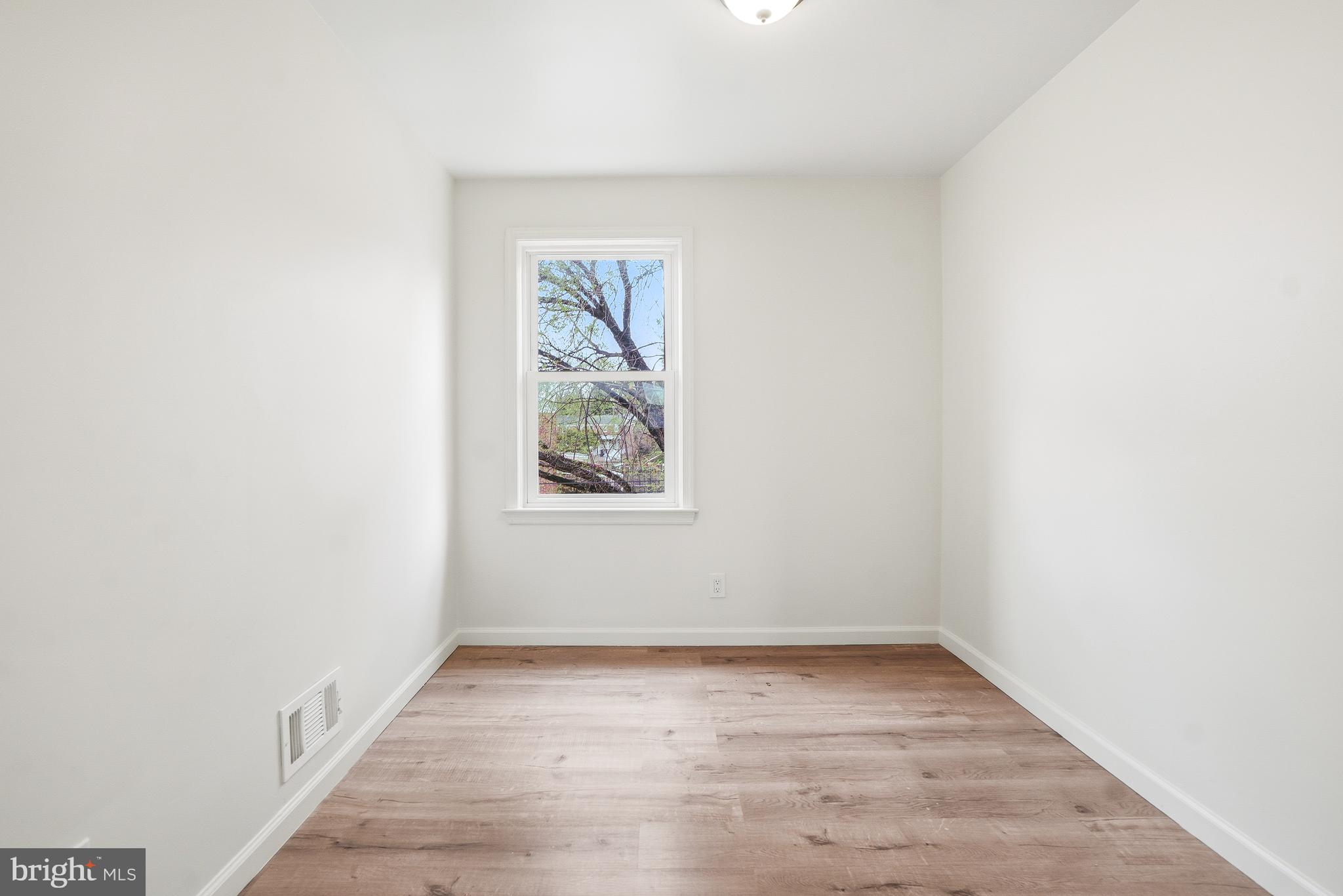 64 Garden Ridge Road Baltimore, MD 21228 - Photo 20 of 30 Bedroom # 3