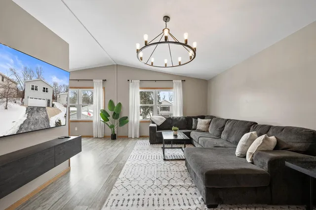 $2,500 | 960 Rhyner's Lane, Twin Lakes, WI 53181