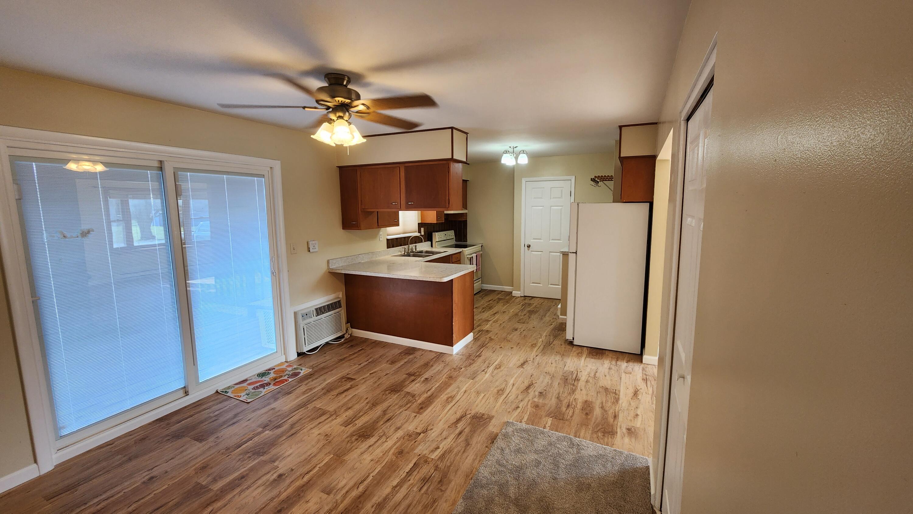 646 East Copeland Road Coldwater, MI 49036 - Photo 11 of 17 Dinning 2