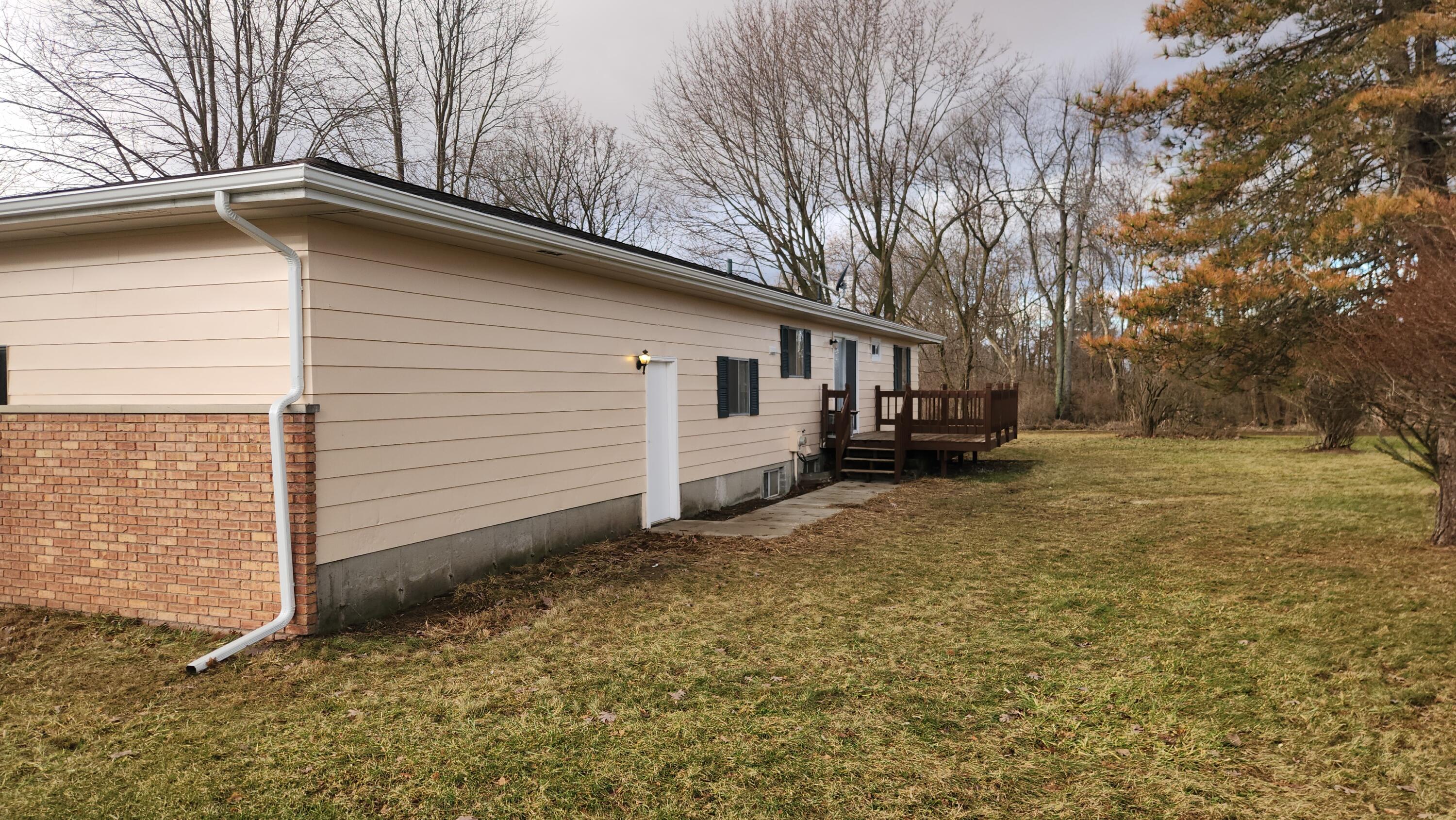 646 East Copeland Road Coldwater, MI 49036 - Photo 4 of 17 back 2