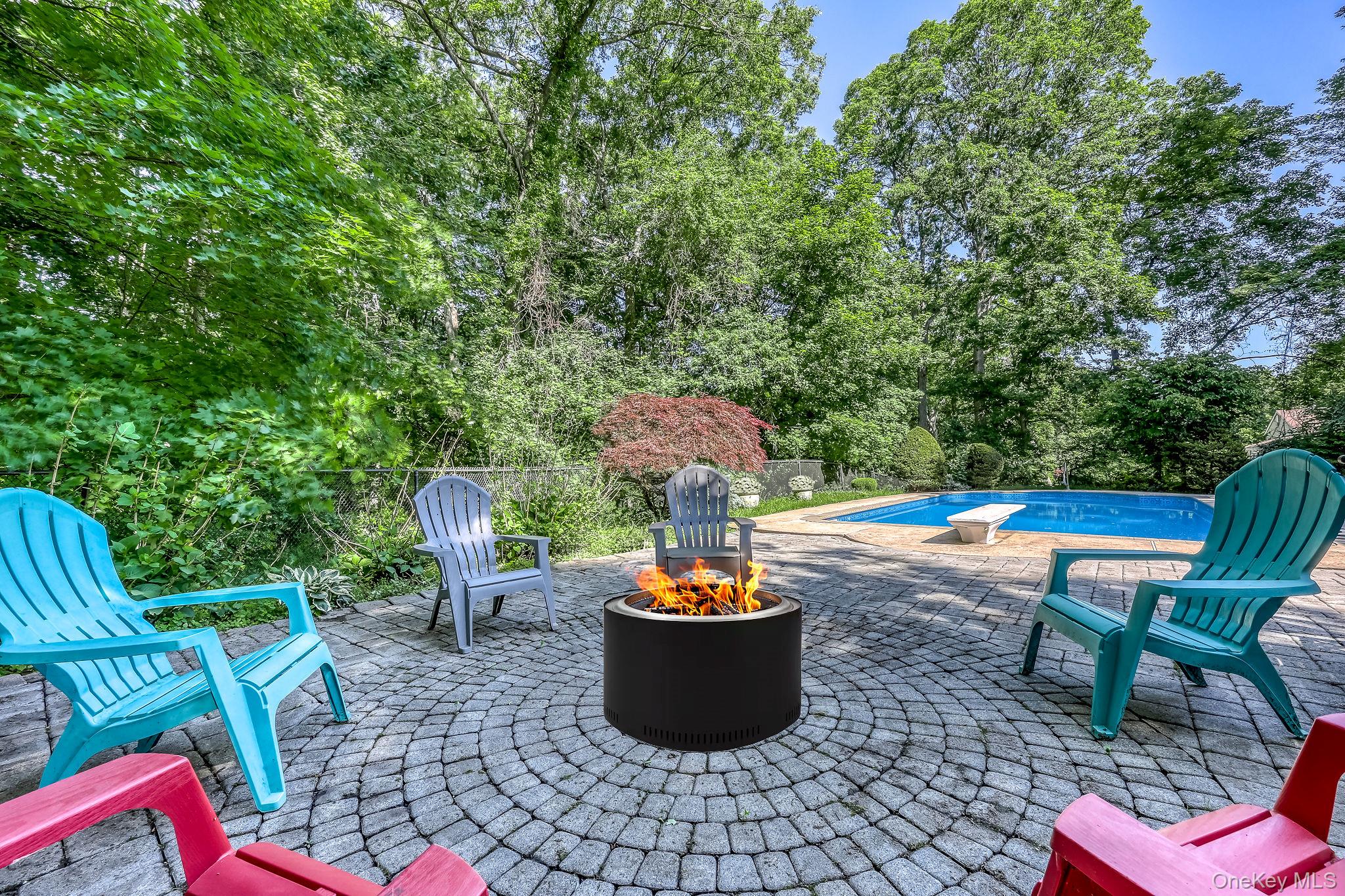 26 River Road Suffern, NY 10901 - Photo 4 of 31