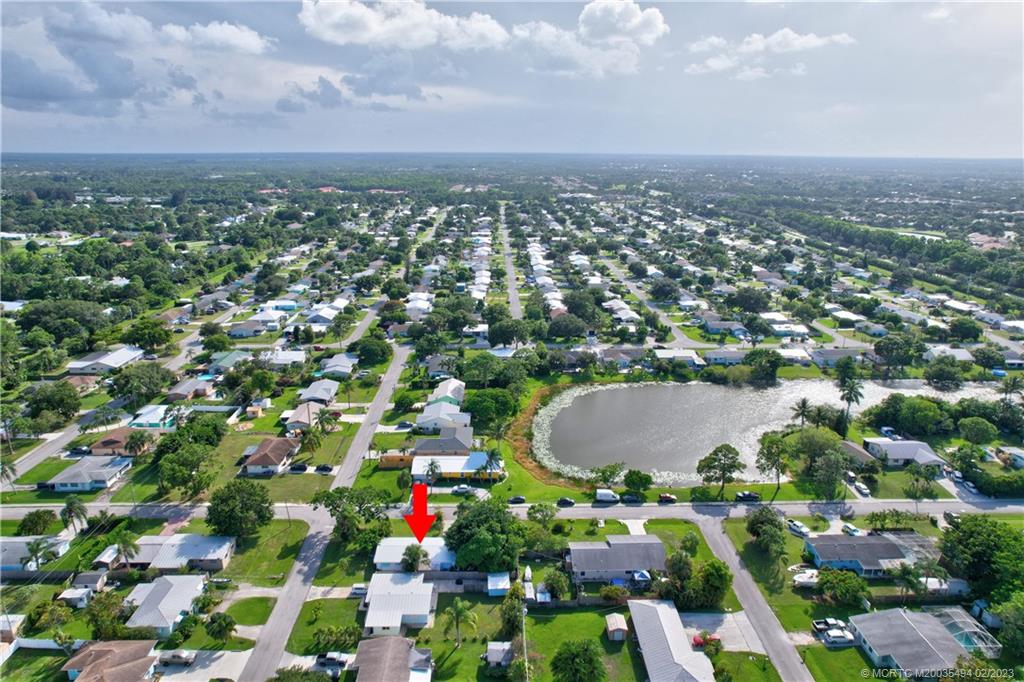 4651 Southeast Chatham Avenue Stuart, FL 34997 - Photo 15 of 49 a view of a city