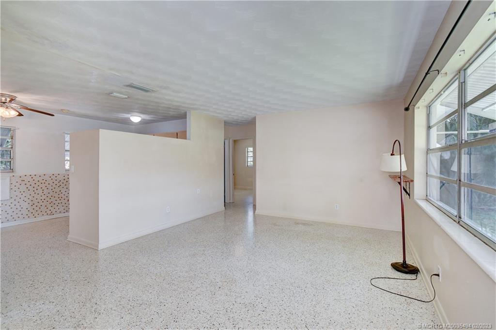 4651 Southeast Chatham Avenue Stuart, FL 34997 - Photo 37 of 49 a view of an empty room