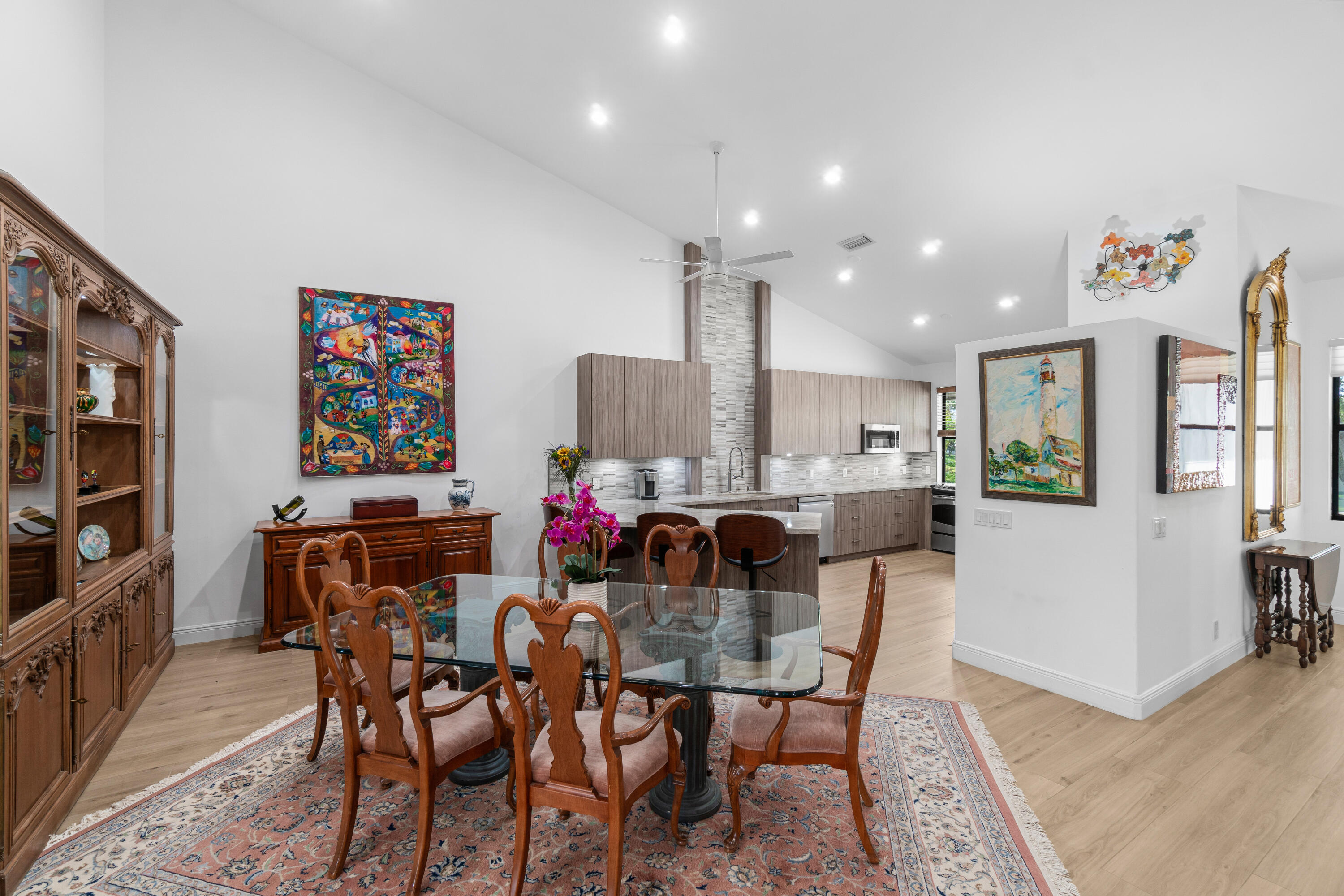 17557 Ashbourne Lane, Unit B Boca Raton, FL 33496 - Photo 7 of 41 a view of a dining room with furniture