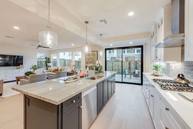 $2,799,000 | 32613 Singh Circle, Union City, CA 94587