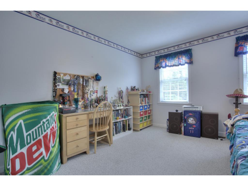 10 Fineview Road Windham, NH 03087 - Photo 22 of 34