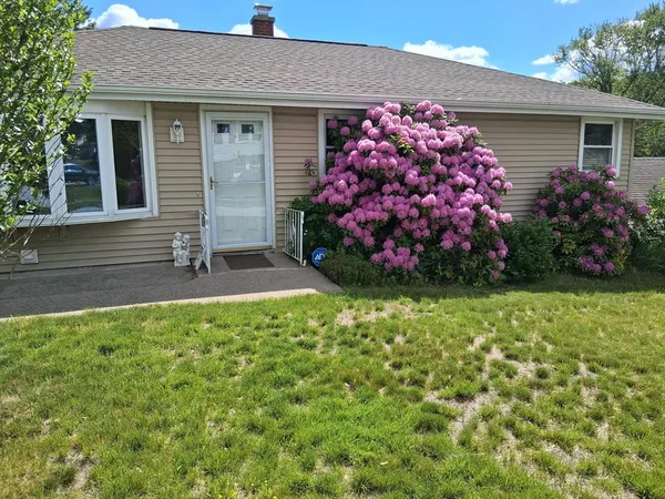 $449,900 | 43 Robin Road, Worcester, MA 01604