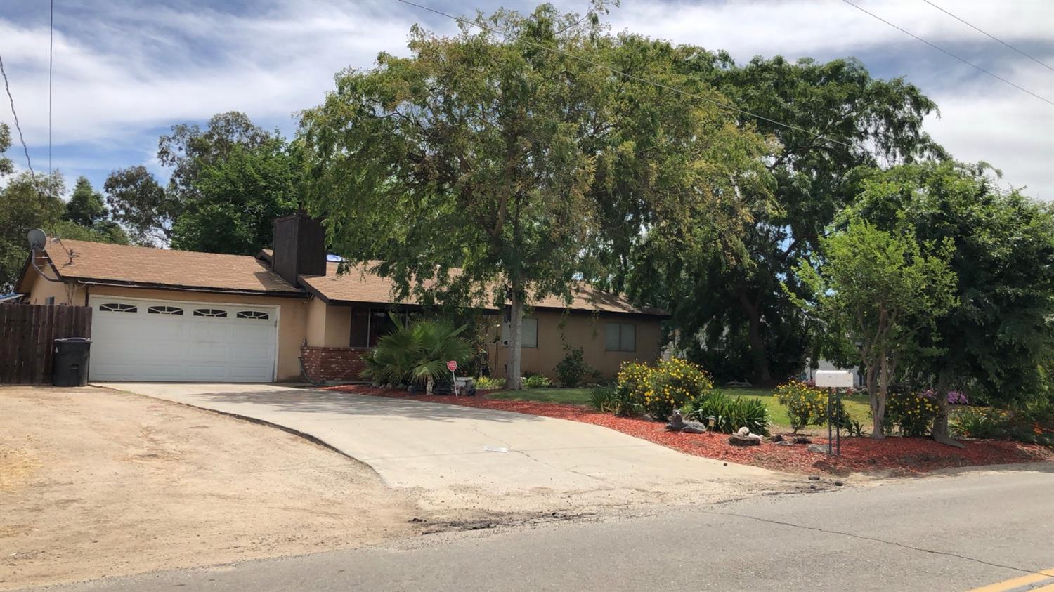 17629 Rodeo Drive Madera, CA 93638 - Photo 1 of 3 Gallery Image 1