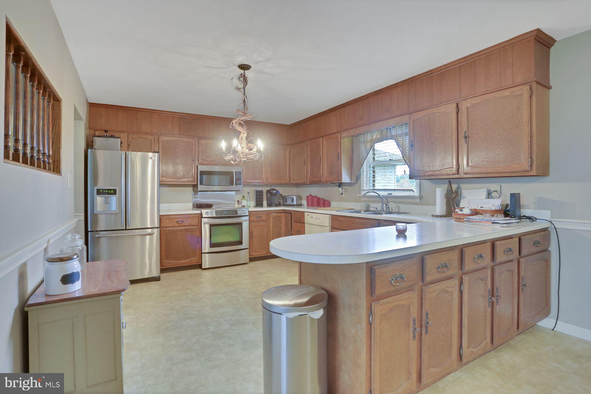 4940 Guitner Road Chambersburg, PA 17202 - Photo 11 of 48 Kitchen