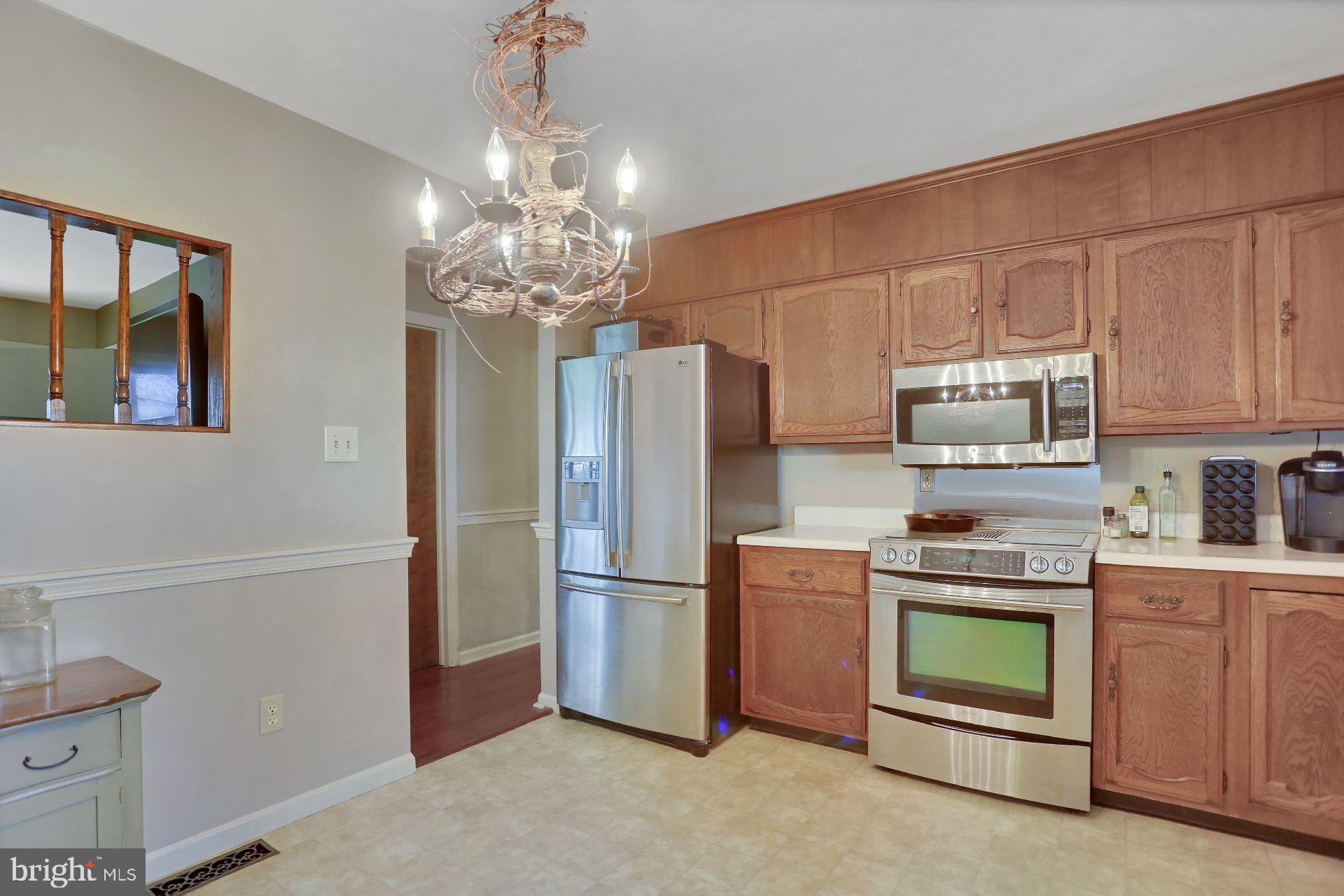 4940 Guitner Road Chambersburg, PA 17202 - Photo 15 of 48 Kitchen