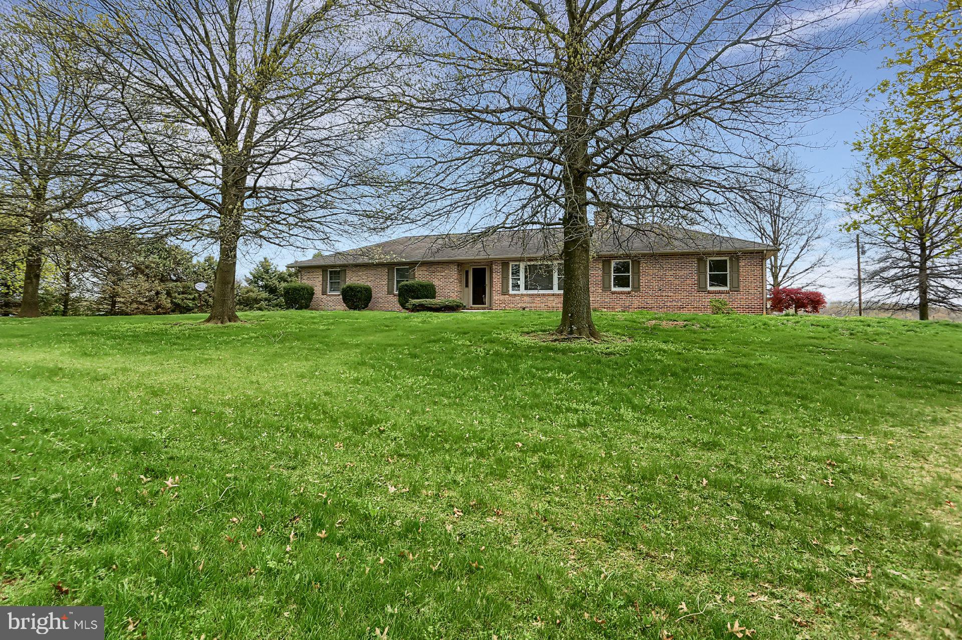4940 Guitner Road Chambersburg, PA 17202 - Photo 36 of 48 Front of home