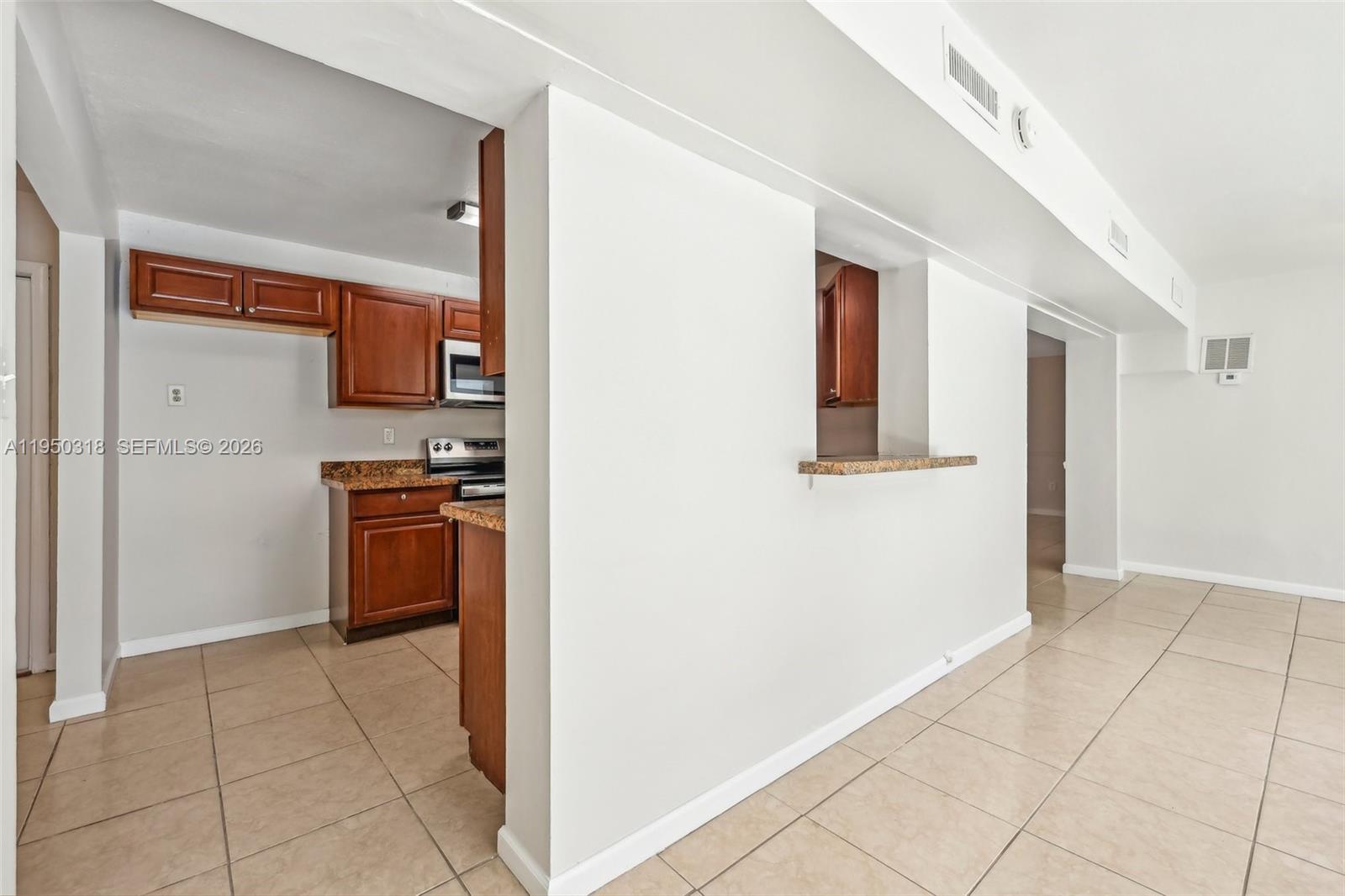 334 Northwest 12th Avenue Boca Raton, FL 33486 - Photo 11 of 29