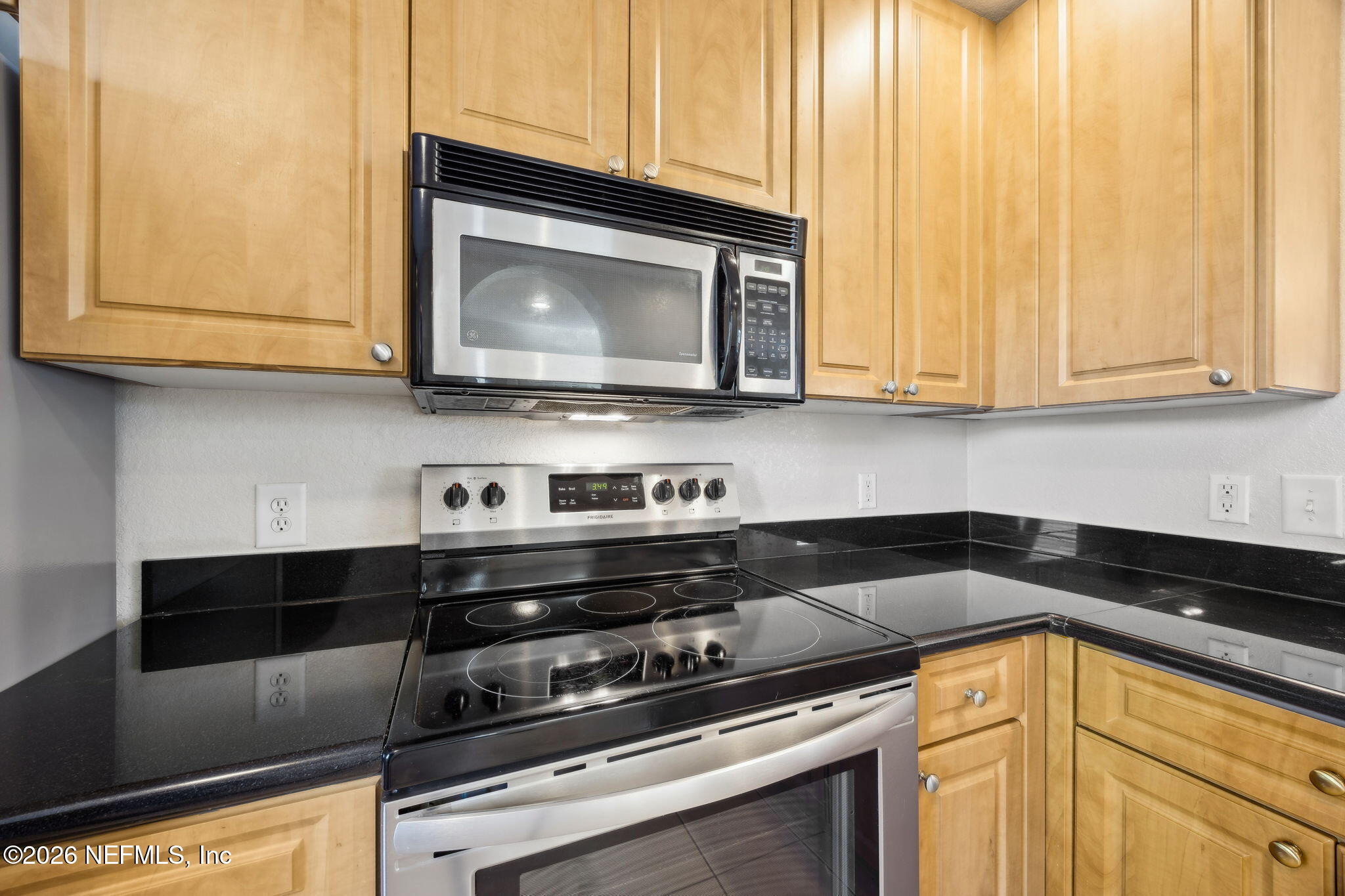 9745 Touchton Road, Unit 530 Jacksonville, FL 32246 - Photo 16 of 48 Kitchen