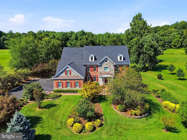 $1,249,000 | 42012 Glynn Tarra Place, Leesburg, VA 20176