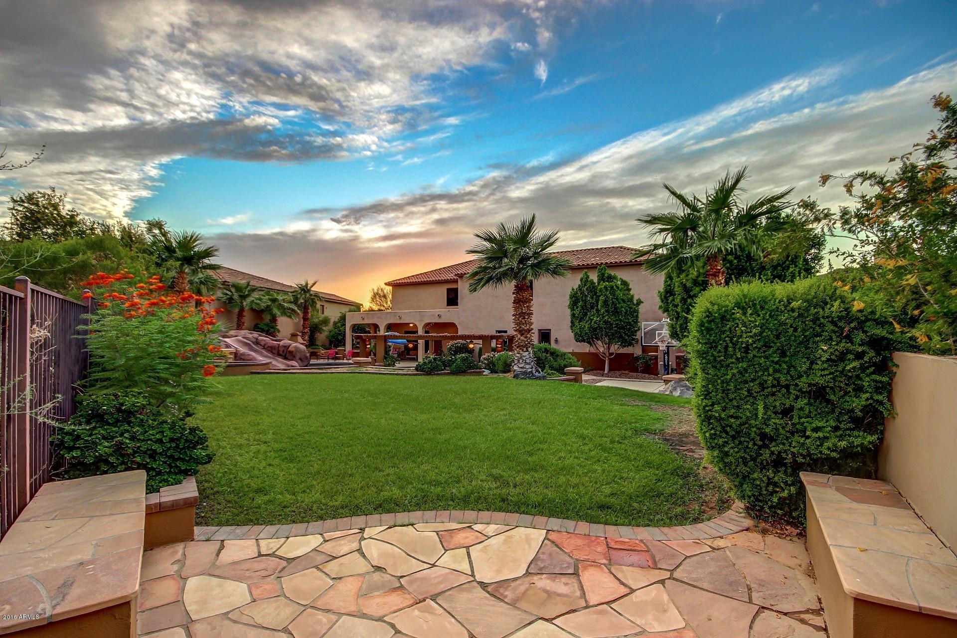 16417 South 23rd Way Phoenix, AZ 85048 - Photo 14 of 32 a view of a garden