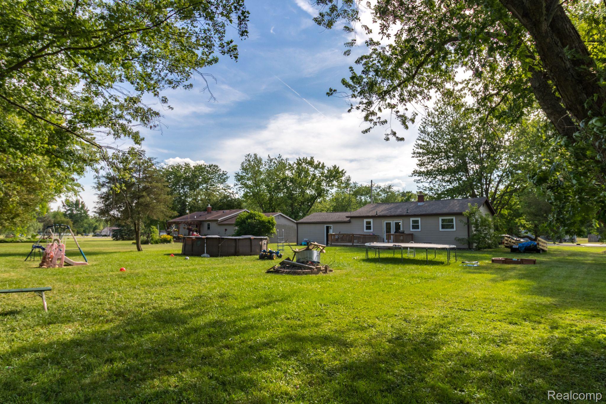 5488 North Linden Road Flint, MI 48504 - Photo 18 of 20 Gallery Image 18