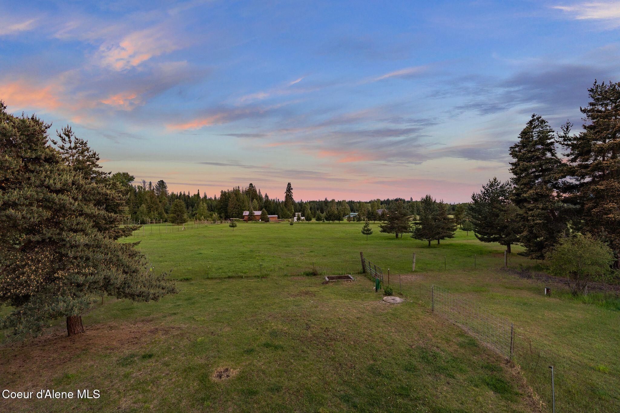 260 Grouse Creek Road Sandpoint, ID 83864 - Photo 6 of 47 6_A7401428