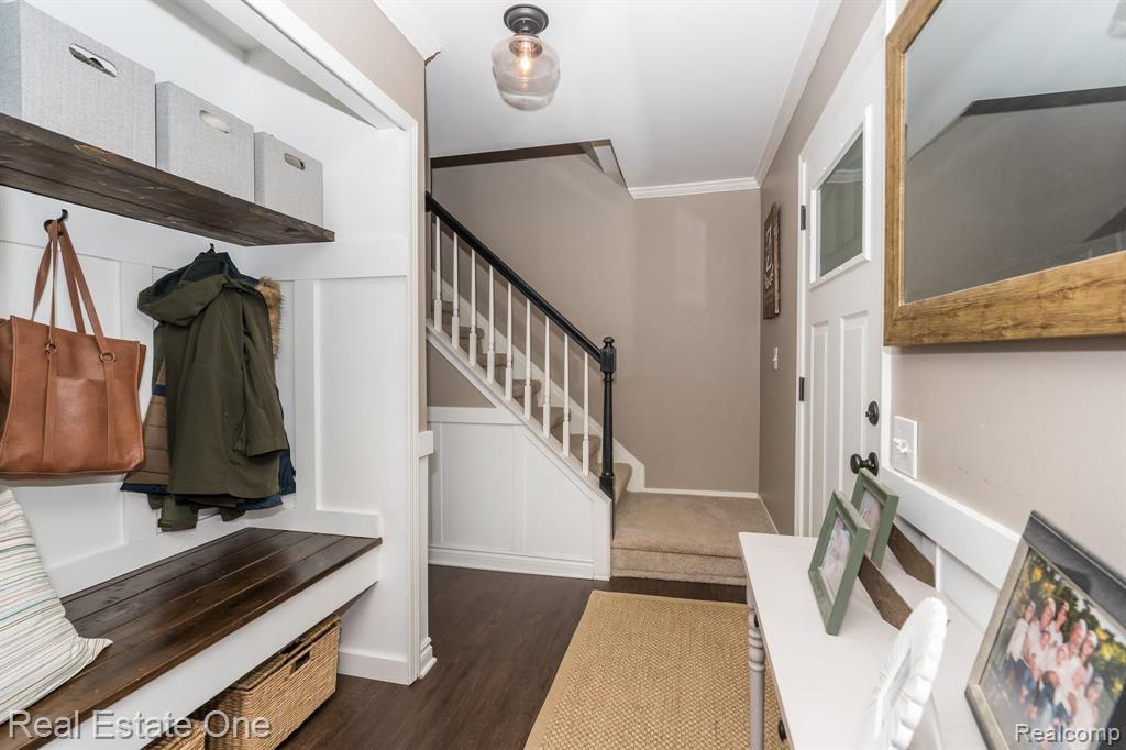 1935 Clear Point Court Rochester Hills, MI 48306 - Photo 18 of 24