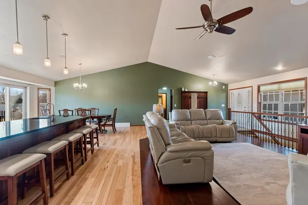 $624,900 | 1979 Kettle Creek Drive, De Pere, WI 54115