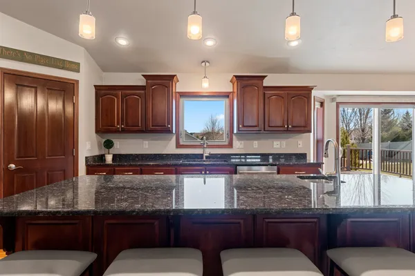 $624,900 | 1979 Kettle Creek Drive, De Pere, WI 54115