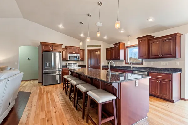 $624,900 | 1979 Kettle Creek Drive, De Pere, WI 54115