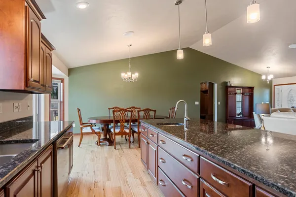 $624,900 | 1979 Kettle Creek Drive, De Pere, WI 54115
